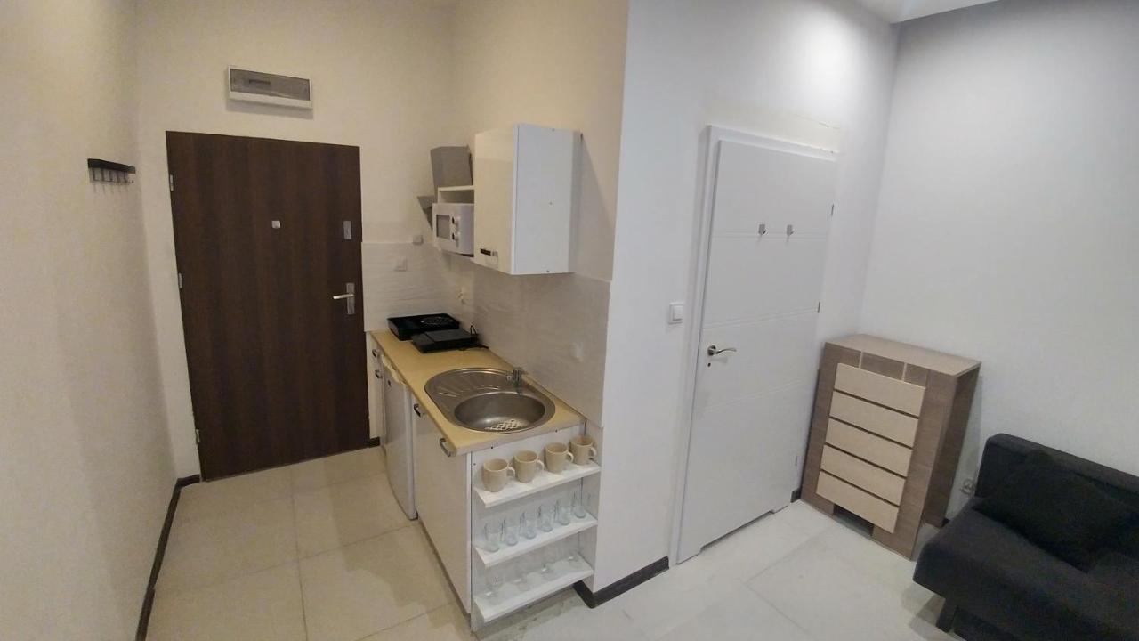 Micadas Apartamenty Пясечно Екстериор снимка